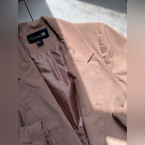 Forever 21 Tan Women's Blazer - Picture 3 of 12